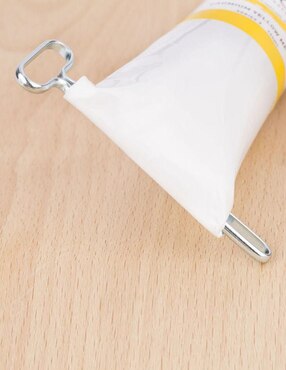 Llave para exprimir la pasta dental Kikkerland 2 piezas