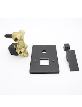 Set baño empotrable Rubinett de acero inoxidable 5 piezas