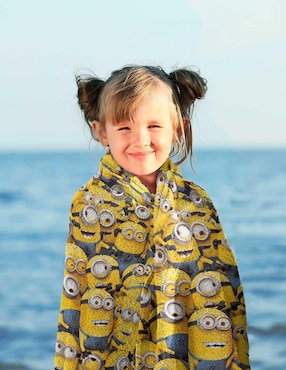 Toalla para baño Providencia Premium 75x147 cm Together Minions