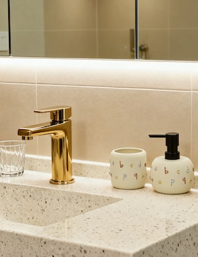 Juego de accesorios para baño Haus Kids Abcd 2 piezas
