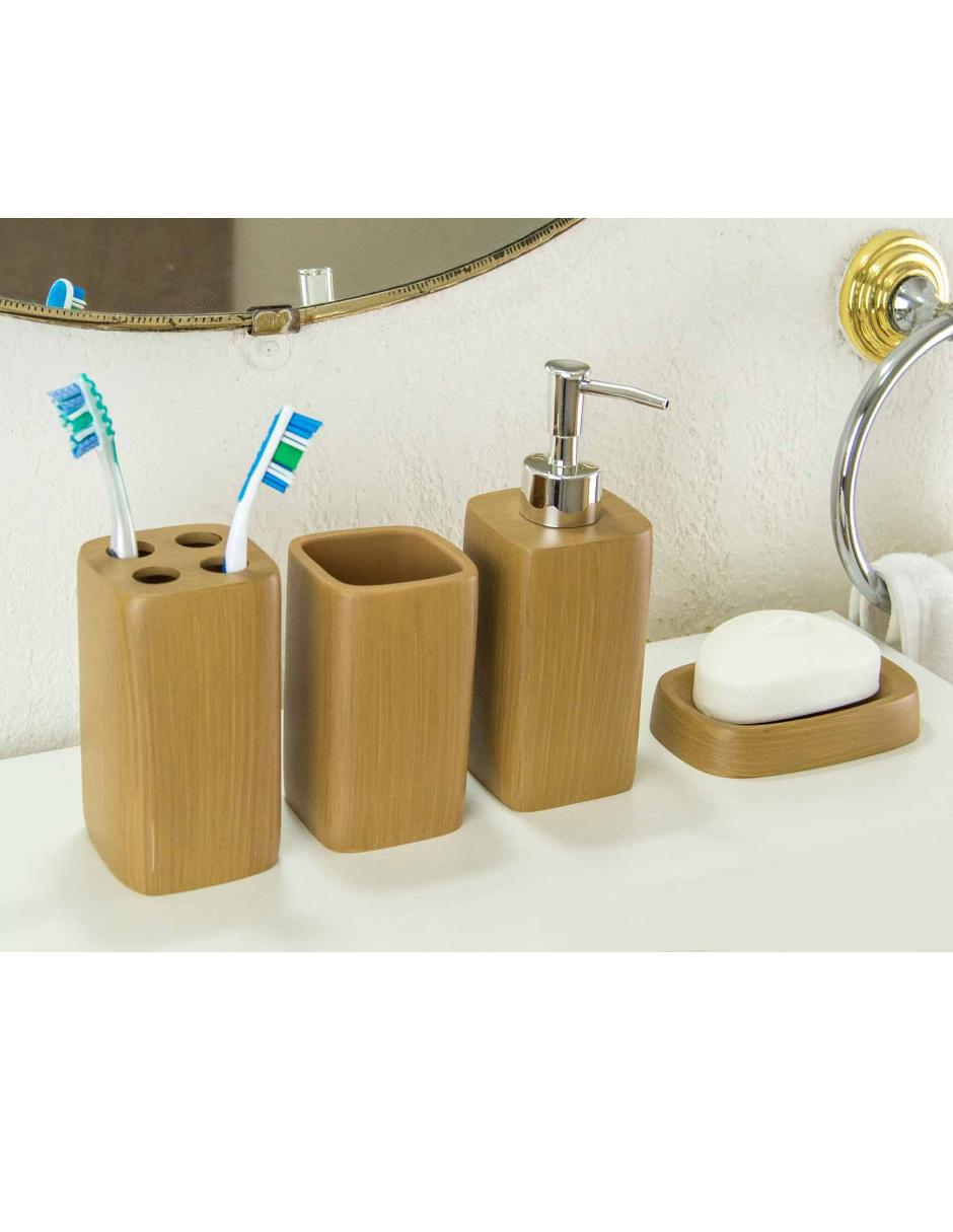 ▷ Conjunto de accesorios de baño Quality formado por siete piezas.