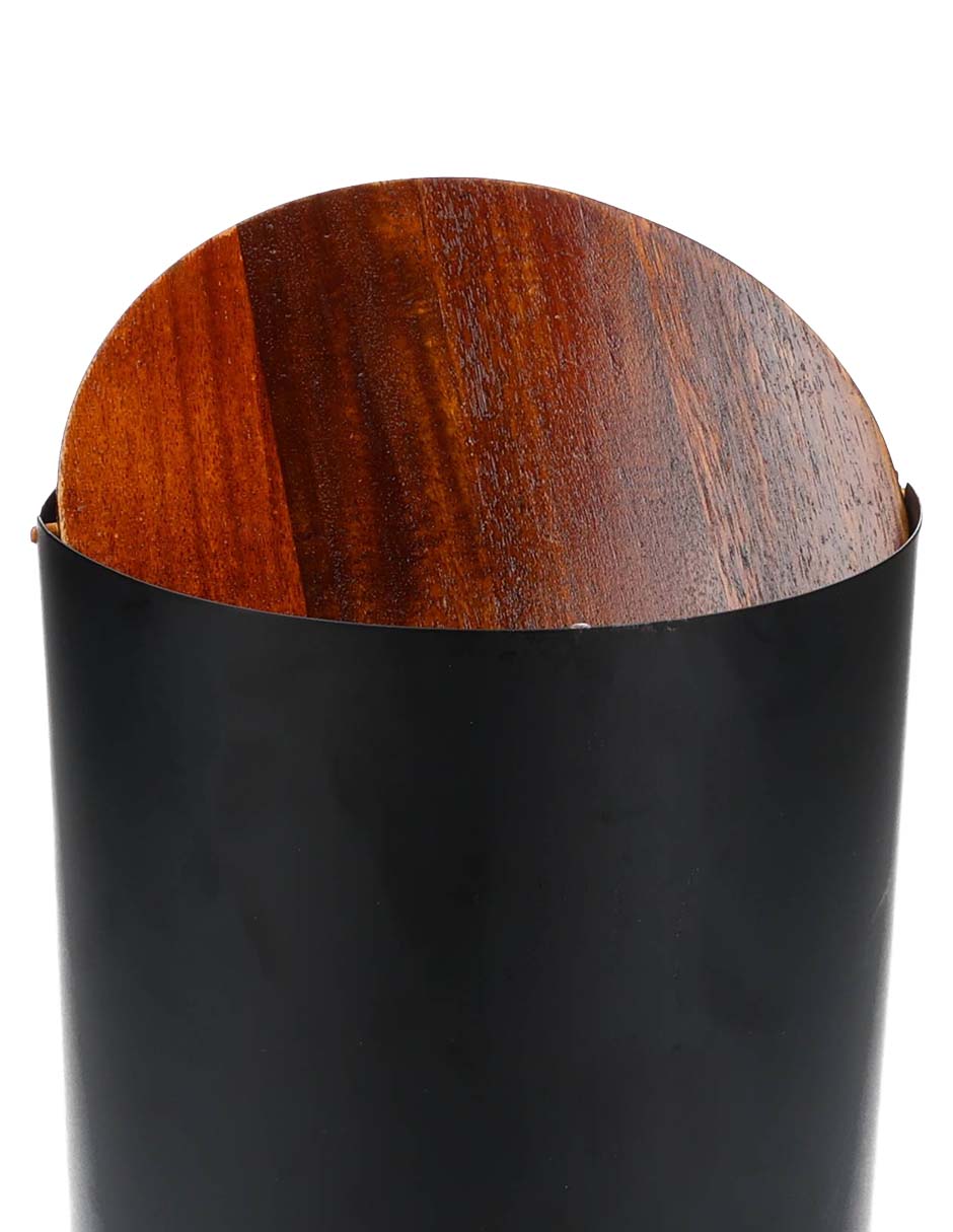 Bote de basura de plástico 3
