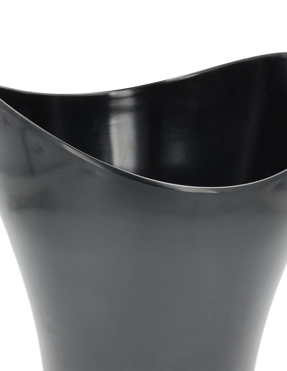 Bote de basura Curvinho de plástico 4